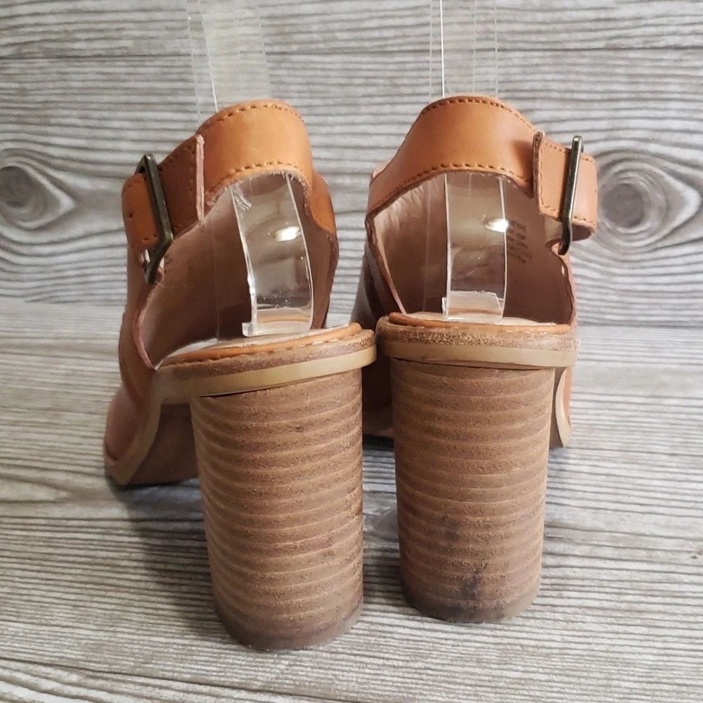 Madewell 6 brown/tan open toe feet cage heels